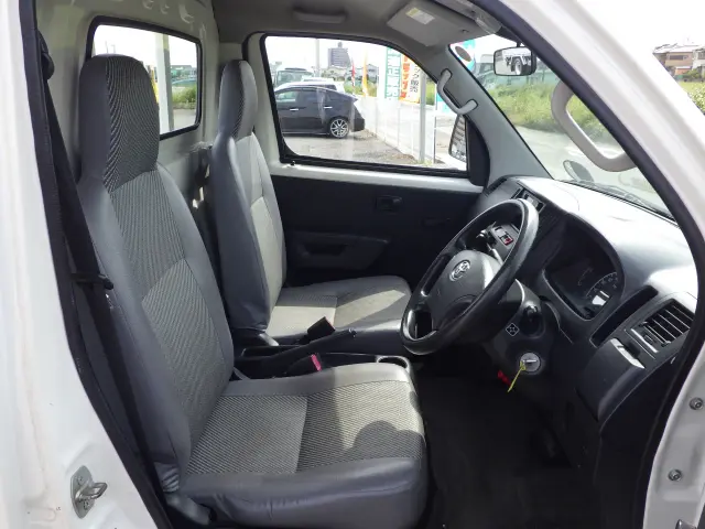 トヨタ ライトエーストラック DBF-S402U(2WD)の写真9