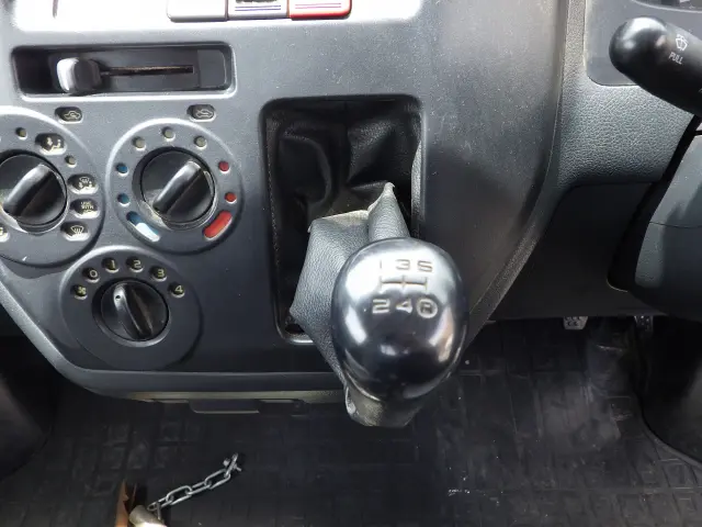 トヨタ ライトエーストラック DBF-S402U(2WD)の写真14
