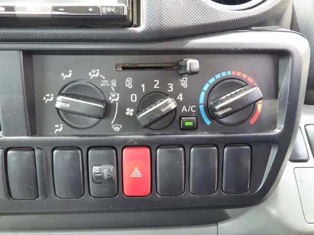 トヨタ ダイナ ABF-TRY220(2WD)の写真11