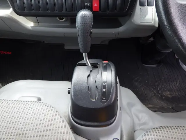 トヨタ ダイナ ABF-TRY220(2WD)の写真16