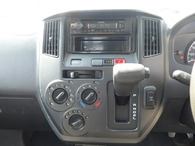 トヨタ タウンエースバン DBF-S412U(4WD)の写真9