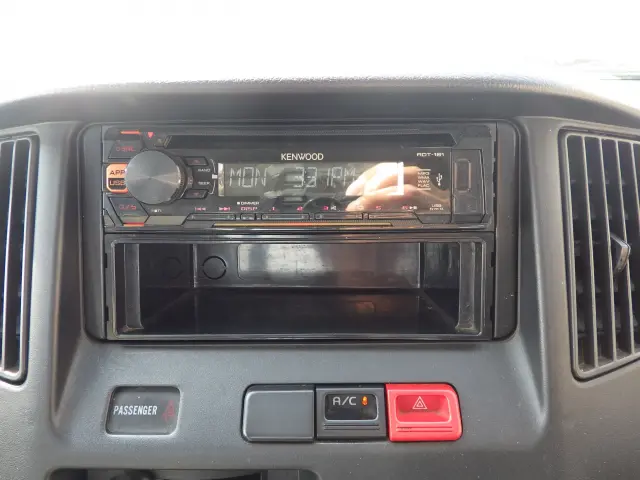トヨタ タウンエースバン DBF-S412U(4WD)の写真10