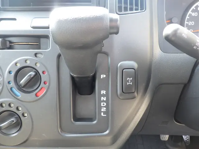 トヨタ タウンエースバン DBF-S412U(4WD)の写真13