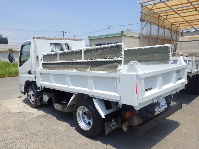 三菱 キャンター 2RG-FBA60(2WD)の写真2