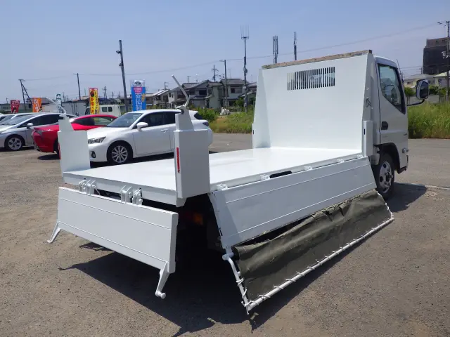 三菱 キャンター 2RG-FBA60(2WD)の写真23