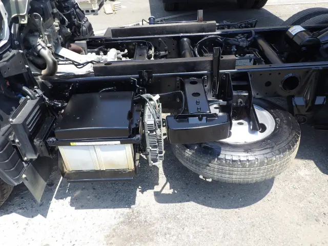 三菱 キャンター 2RG-FBA60(2WD)の写真34