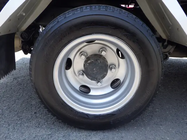 三菱 キャンター 2RG-FBA60(2WD)の写真40