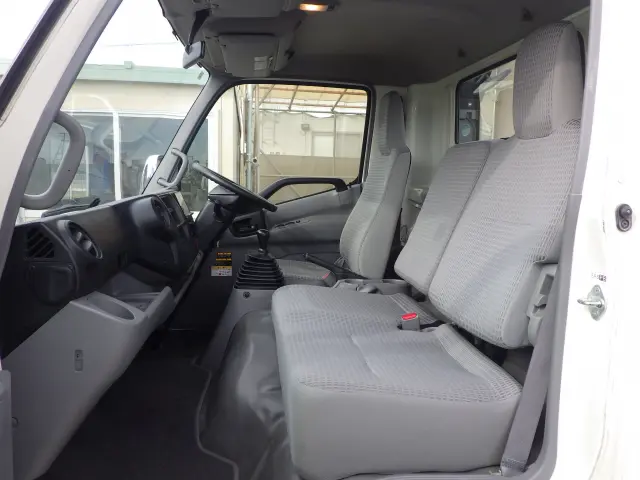 トヨタ ダイナ TDG-ZXU720(2WD)の写真8