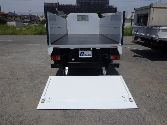 いすゞ エルフ TKG-NKR85R(2WD)の写真25