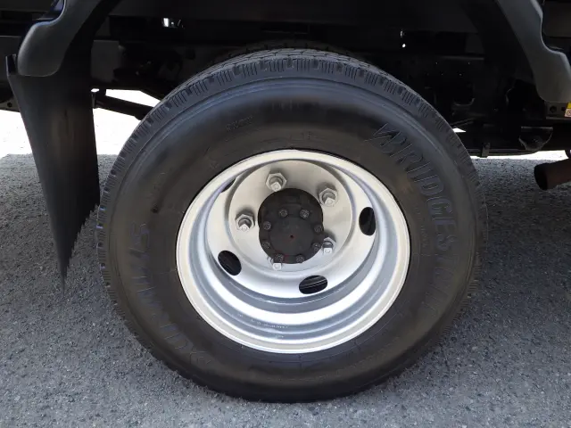 いすゞ エルフ TKG-NKR85R(2WD)の写真36