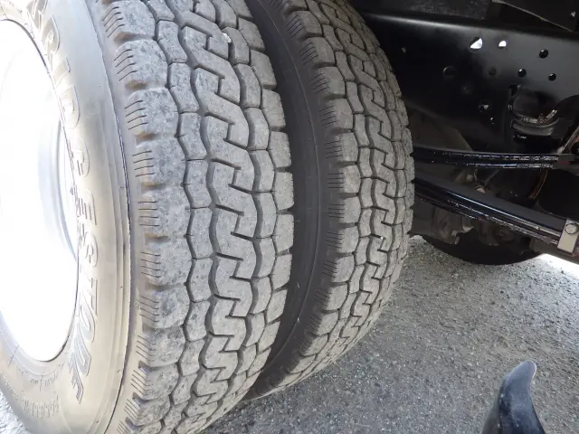 いすゞ エルフ TKG-NKR85R(2WD)の写真38