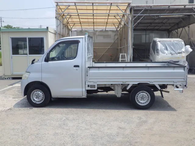 トヨタ ライトエーストラック DBF-S402U(2WD)の写真3