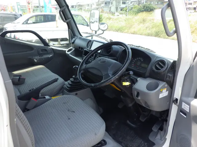 トヨタ ダイナ ABF-TRY230(2WD)の写真6