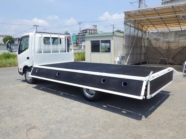 日野 デュトロ TKG-XZC710M(2WD)の写真22