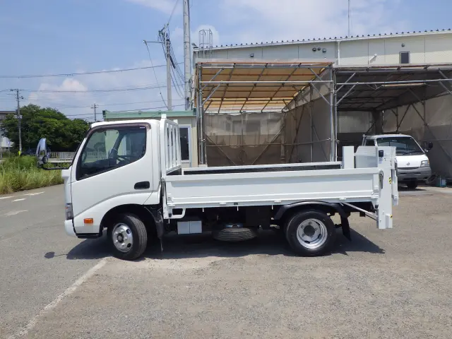 トヨタ ダイナ TKG-XZU605(2WD)の写真3
