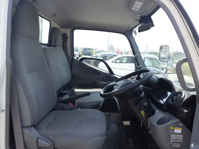 トヨタ ダイナ TKG-XZU605(2WD)の写真7