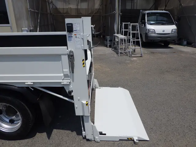 トヨタ ダイナ TKG-XZU605(2WD)の写真24