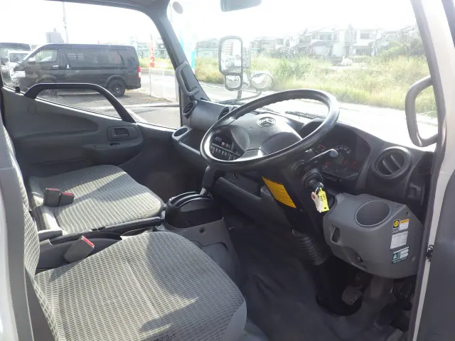 トヨタ ダイナ ＴＫＧ-ＸＺＣ605(2WD)の写真6