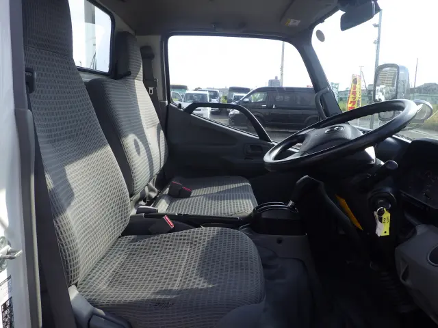 トヨタ ダイナ ＴＫＧ-ＸＺＣ605(2WD)の写真7