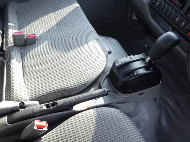 トヨタ ダイナ ＴＫＧ-ＸＺＣ605(2WD)の写真16