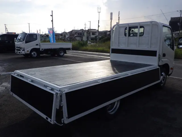 トヨタ ダイナ TKG-XZC605(2WD)の写真23