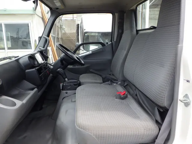 トヨタ ダイナ TKG-XZC605(2WD)の写真8