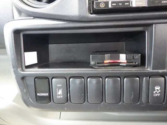 トヨタ ダイナ TKG-XZC605(2WD)の写真12