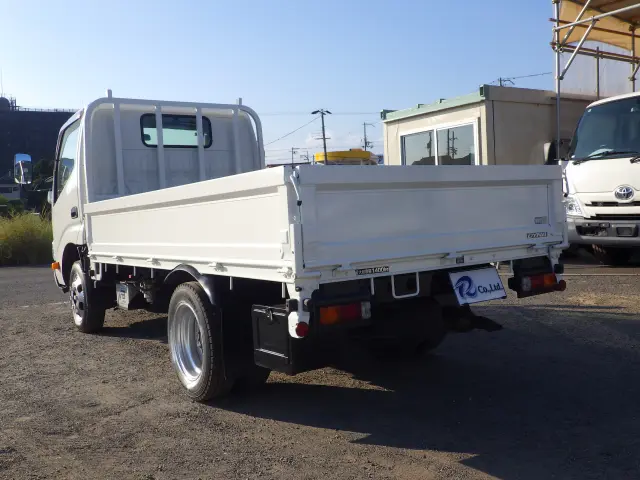 トヨタ ダイナ 2PG-GDY281(4WD)の写真2