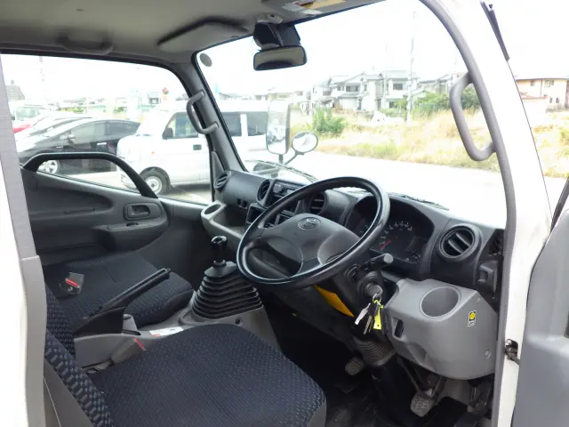 トヨタ ダイナ 2PG-GDY281(4WD)の写真6
