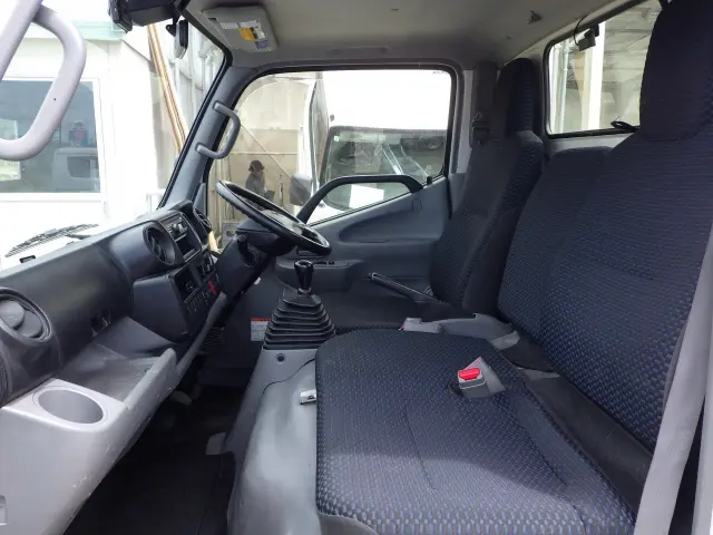 トヨタ ダイナ 2PG-GDY281(4WD)の写真8