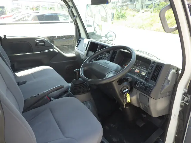 マツダ タイタン TRG-LJR85A(2WD)の写真6