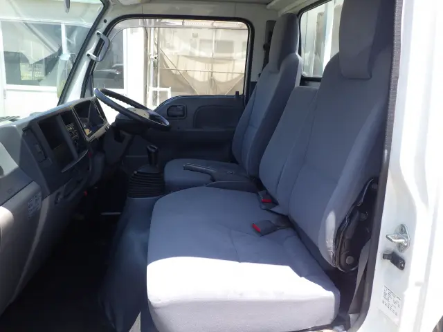 マツダ タイタン TRG-LJR85A(2WD)の写真8