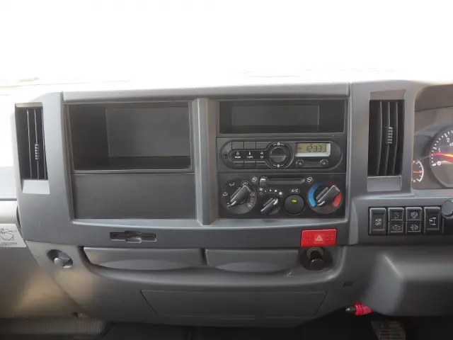 マツダ タイタン TRG-LJR85A(2WD)の写真9