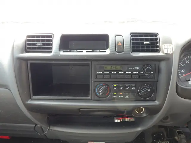 マツダ ボンゴトラック ABF-SKP2T(2WD)の写真9