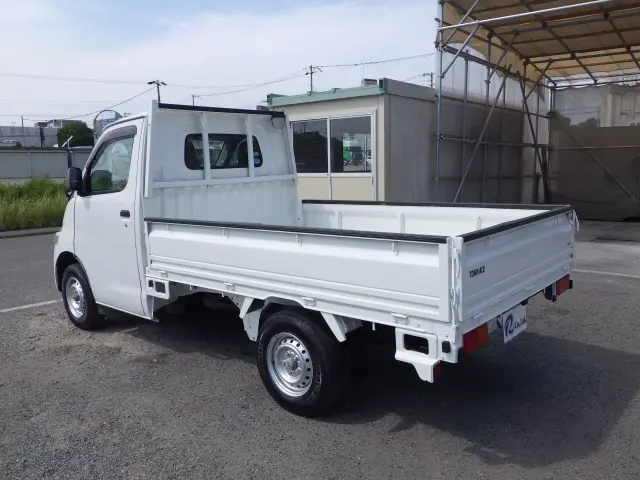 トヨタ タウンエーストラック DBF-S402U(2WD)の写真2