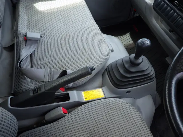 トヨタ トヨエース ABF-TRY230(2WD)の写真16