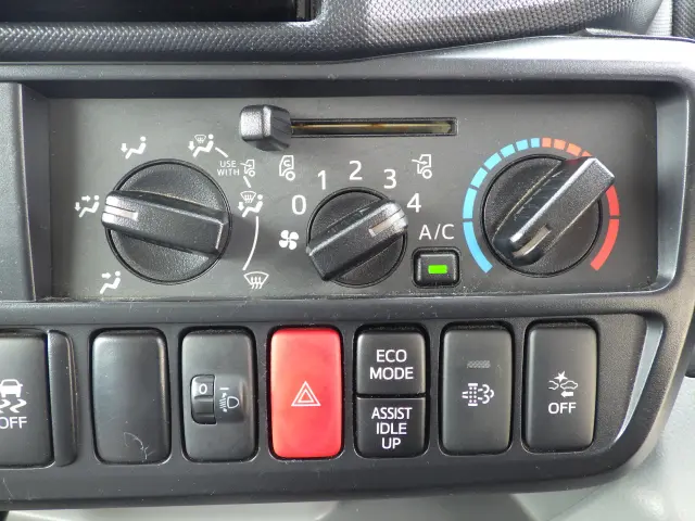 トヨタ トヨエース TKG-XZU655(2WD)の写真12