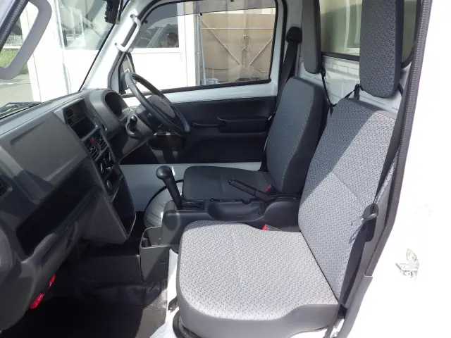 スズキ キャリイ EBD-DA16T(2WD)の写真8