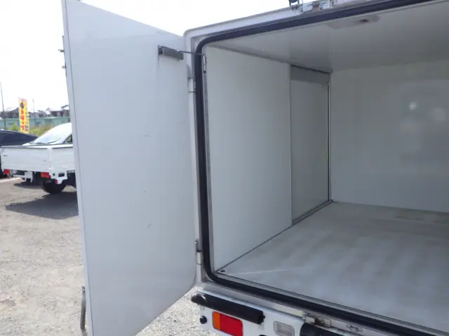 スズキ キャリイ EBD-DA16T(2WD)の写真24