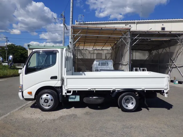 トヨタ ダイナ TKG-XZC605(2WD)の写真3