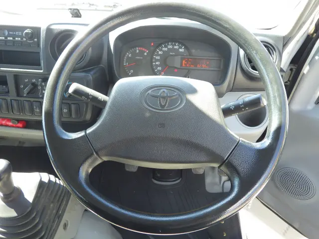 トヨタ ダイナ TKG-XZC605(2WD)の写真18
