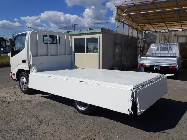 トヨタ ダイナ TKG-XZC605(2WD)の写真23