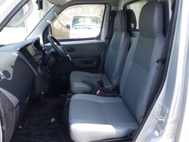 トヨタ ライトエーストラック DBF-S402U(2WD)の写真8