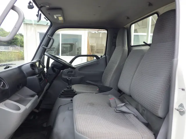 トヨタ トヨエース QDF-KDY231(2WD)の写真8