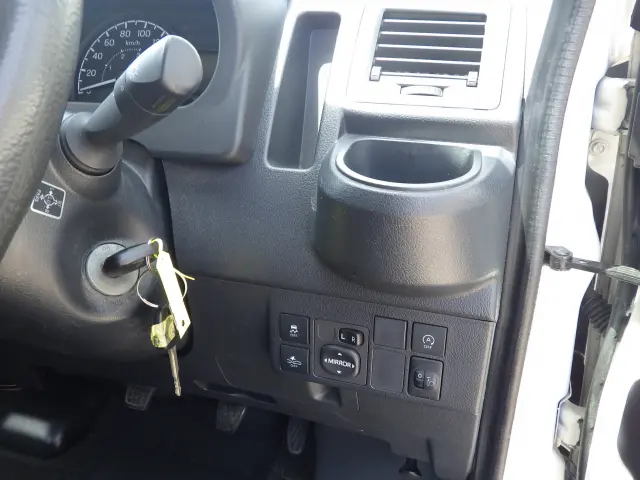 トヨタ タウンエーストラック 5BF-S403U(2WD)の写真15