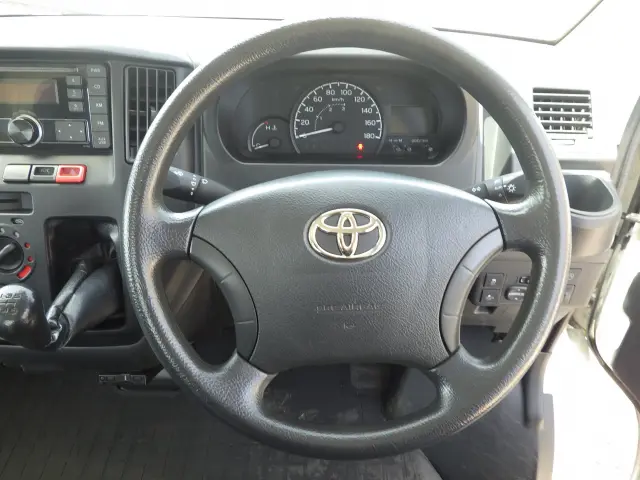 トヨタ タウンエーストラック 5BF-S403U(2WD)の写真17