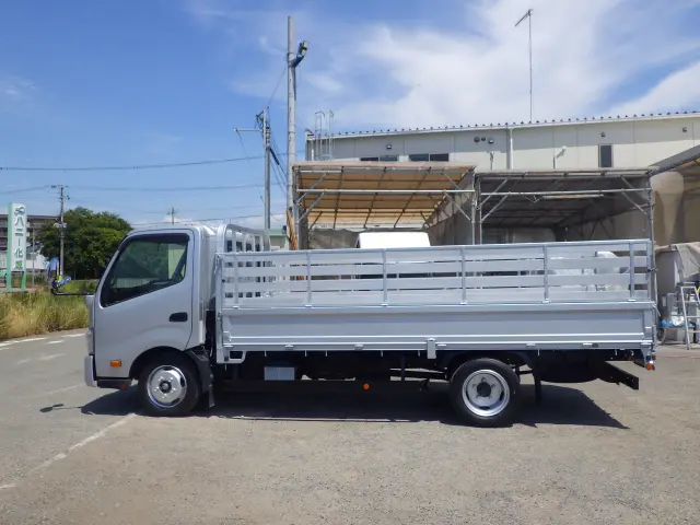 トヨタ トヨエース TKG-XZC710(2WD)の写真3