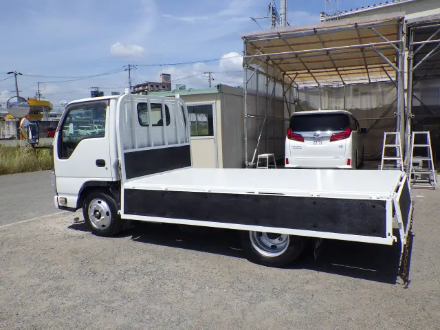 いすゞ エルフ TKG-NKR85A(2WD)の写真22
