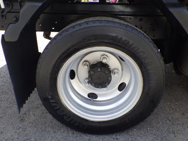 いすゞ エルフ TKG-NKR85A(2WD)の写真28