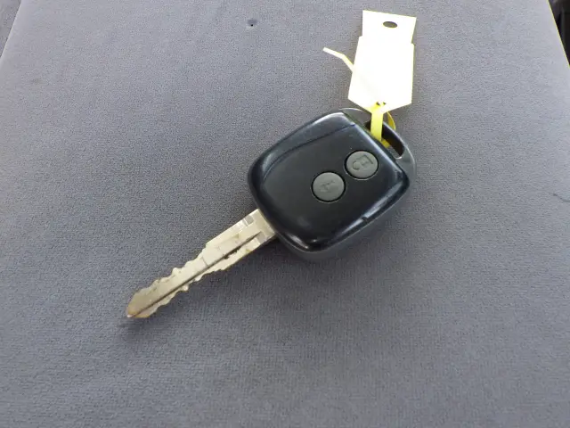 いすゞ エルフ TKG-NKR85A(2WD)の写真41